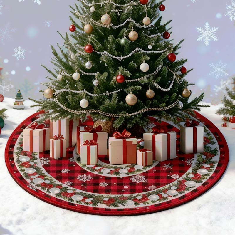Beautiful Christmas Tree Skirt: Holiday Atmosphere