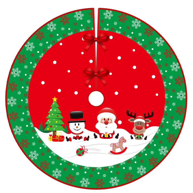 Beautiful Christmas Tree Skirt: Holiday Atmosphere