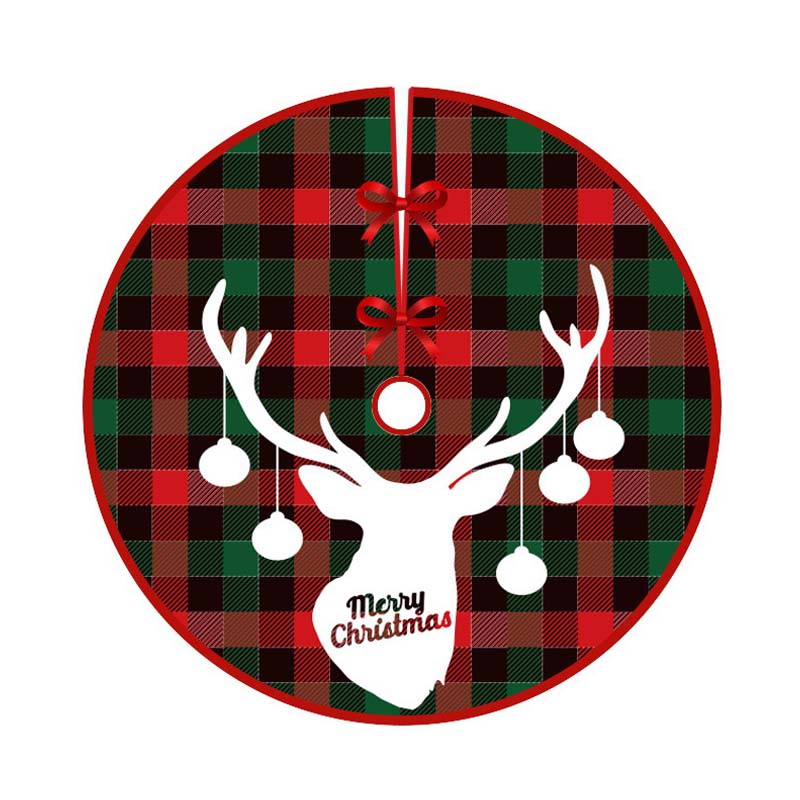 Beautiful Christmas Tree Skirt: Holiday Atmosphere