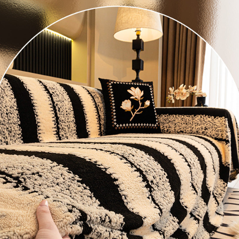Luxury Plush Non-Slip Couch Cover – Pet-Friendly, Scratch-Resistant, Machine-Washable Sofa Protector