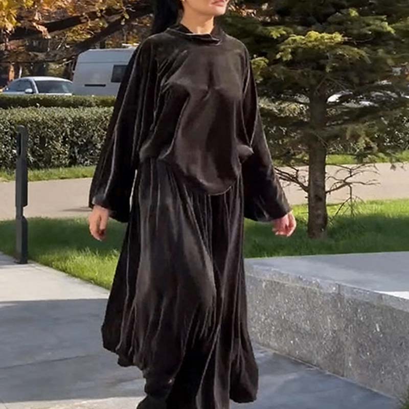 👗 Elegant Black Velvet Two-Piece Set – Flowing Top & Skirt for Effortless Sophistication