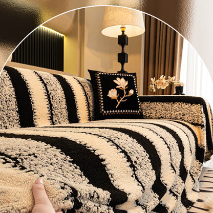 Luxury Plush Non-Slip Couch Cover – Pet-Friendly, Scratch-Resistant, Machine-Washable Sofa Protector