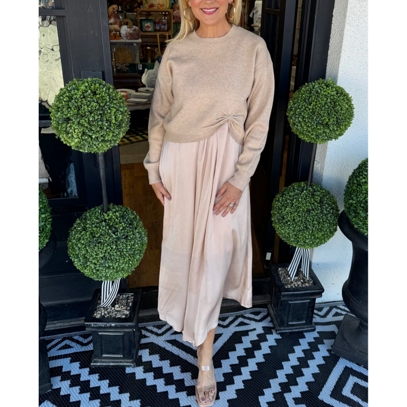 ✨ Twist & Flow 2-Piece Set – Effortless Elegance for Every Occasion 🌸