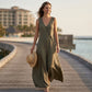 🌿✨Women's Sleeveless V-Neck Jumpsuit with Pockets – Lightweight, Flattering & Made For Comfort💃